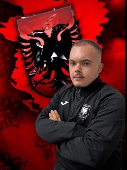 Avatar Bild für Andi Ajvazi