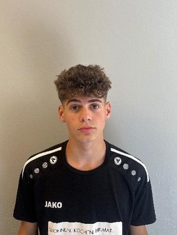 Avatar Bild für Erik-Zsolt Sere