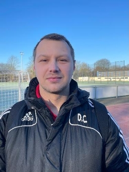 Avatar Bild für Dustin Callenberg