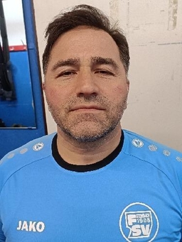 Avatar Bild für Arif Oeztuerk