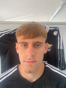 Avatar Bild für Elias Gölzlin