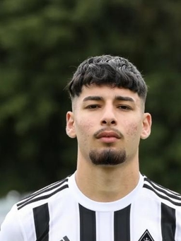 Avatar Bild für Hüseyin Pektas