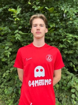 Avatar Bild für Elias Sakari Joshua Santoro