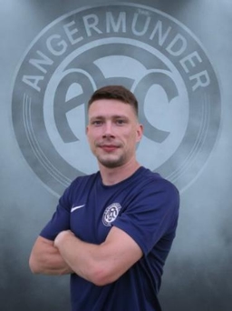 Avatar Bild für Christopher Löhrs