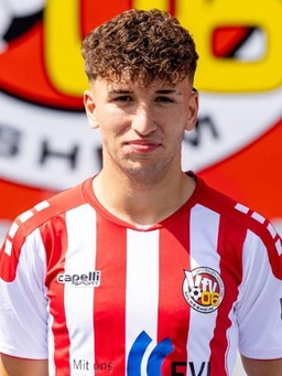 Avatar Bild für Cenay Üzümcü