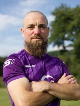 Avatar Bild für Benedikt Heinz