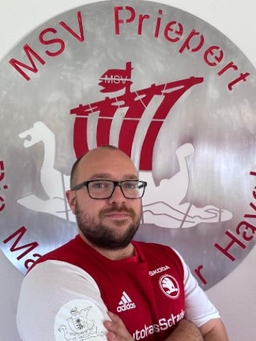 Avatar Bild für Marcel Strickrodt