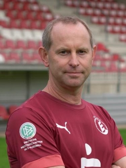 Avatar Bild für Dirk Collmann