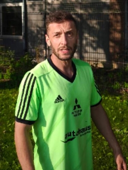 Avatar Bild für Mustafa Akcay