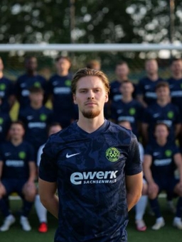 Avatar Bild für Leonard Dölle