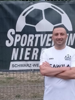 Avatar Bild für Oussama Chernane
