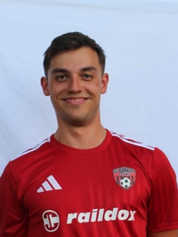 Avatar Bild für Leon Main