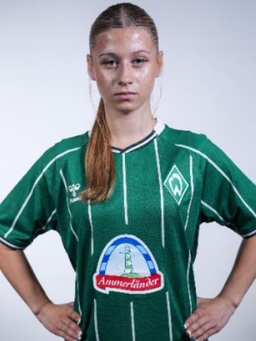 Avatar Bild für Celine Drechsel