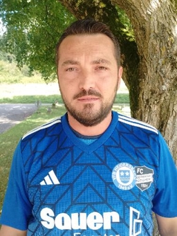 Avatar Bild für Vahdet Öztürk