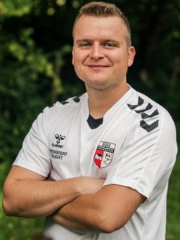 Avatar Bild für Lukas Apfel