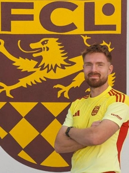 Avatar Bild für Leon Vogel