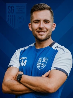 Avatar Bild für Adrian Mannhoefer