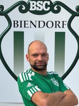Avatar Bild für Phillip Striewski