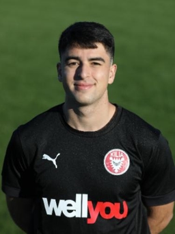 Avatar Bild für Talha Eren Özdemir