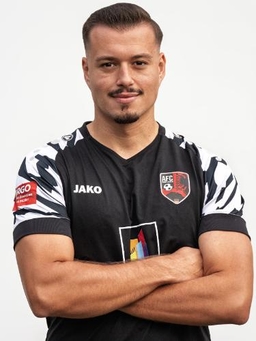 Avatar Bild für Edin Elezovic