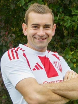 Avatar Bild für Adrian Schoppe