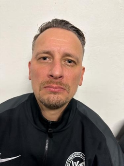 Avatar Bild für Dennis Roman Kreutzer