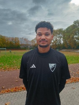 Avatar Bild für Maxim Laye Ngom