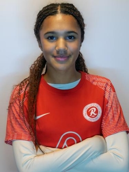 Avatar Bild für Kira Loreyn Cavier