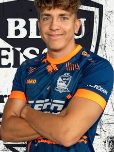 Avatar Bild für Adrian Zwarg