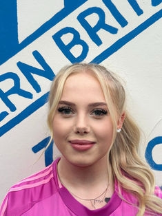 Avatar Bild für Aileen-Desiree Wohlfeil