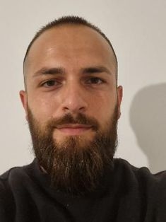 Avatar Bild für Taha Aslan