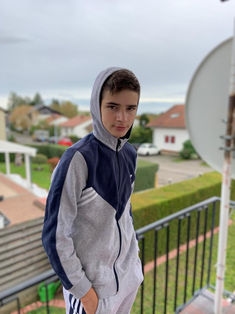 Avatar Bild für Leon Bakolli