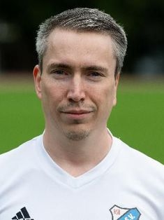Avatar Bild für Adrian Schneider