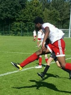 Avatar Bild für Claujude Uwe Missonsa