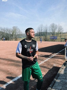 Avatar Bild für Adriano Valentino Edmund Weiß