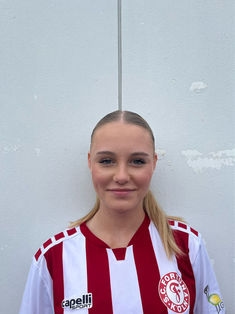Avatar Bild für Alicia Jolie Vogel