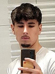 Avatar Bild für Kiano Weiss