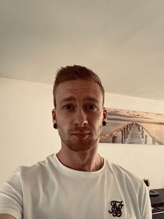 Avatar Bild für Dustin Erdmann