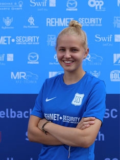 Avatar Bild für Celine-Spielberger (Fanticker)