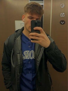 Avatar Bild für RobinsonSchramm1 (Fanticker)