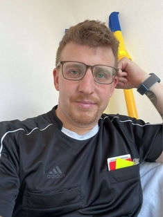 Avatar Bild für Kreisliga-Schiri (Fanticker)
